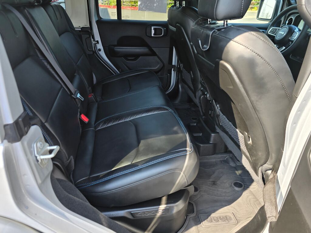 2024 Jeep Wrangler High Altitude 4xe photo 11