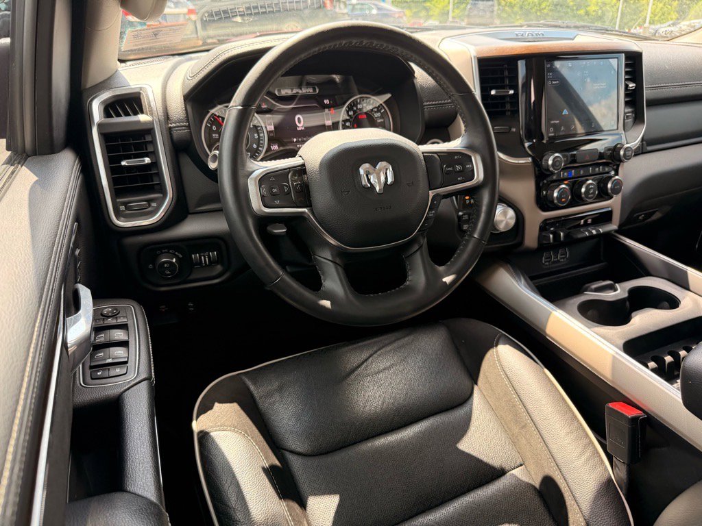 2022 Ram 1500 Laramie photo 8