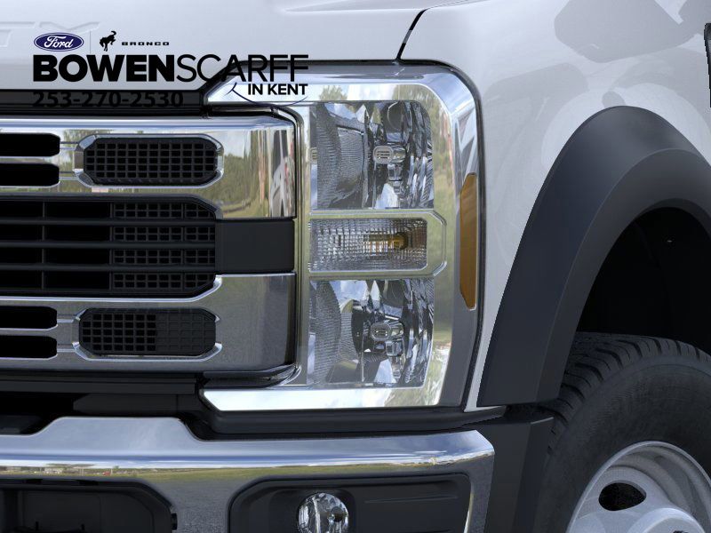 2025 Ford F-550 photo 17