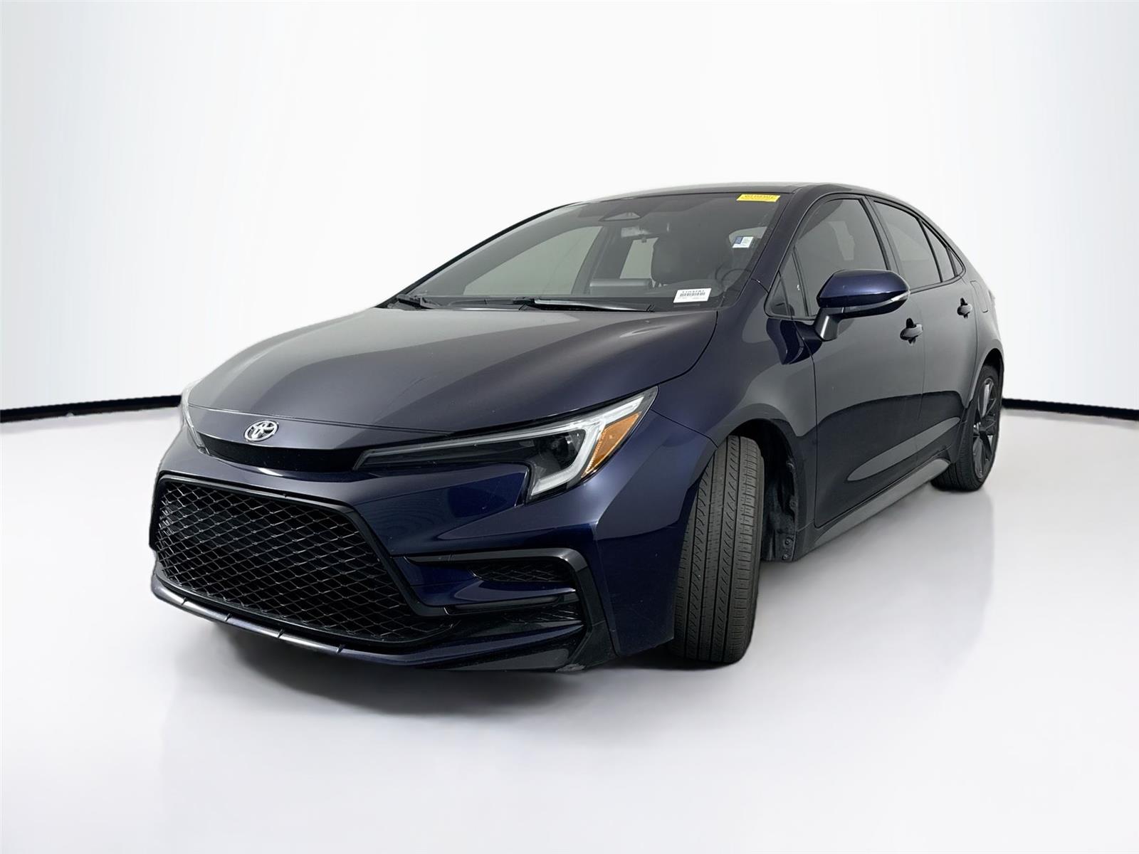 2024 Toyota Corolla SE photo 2