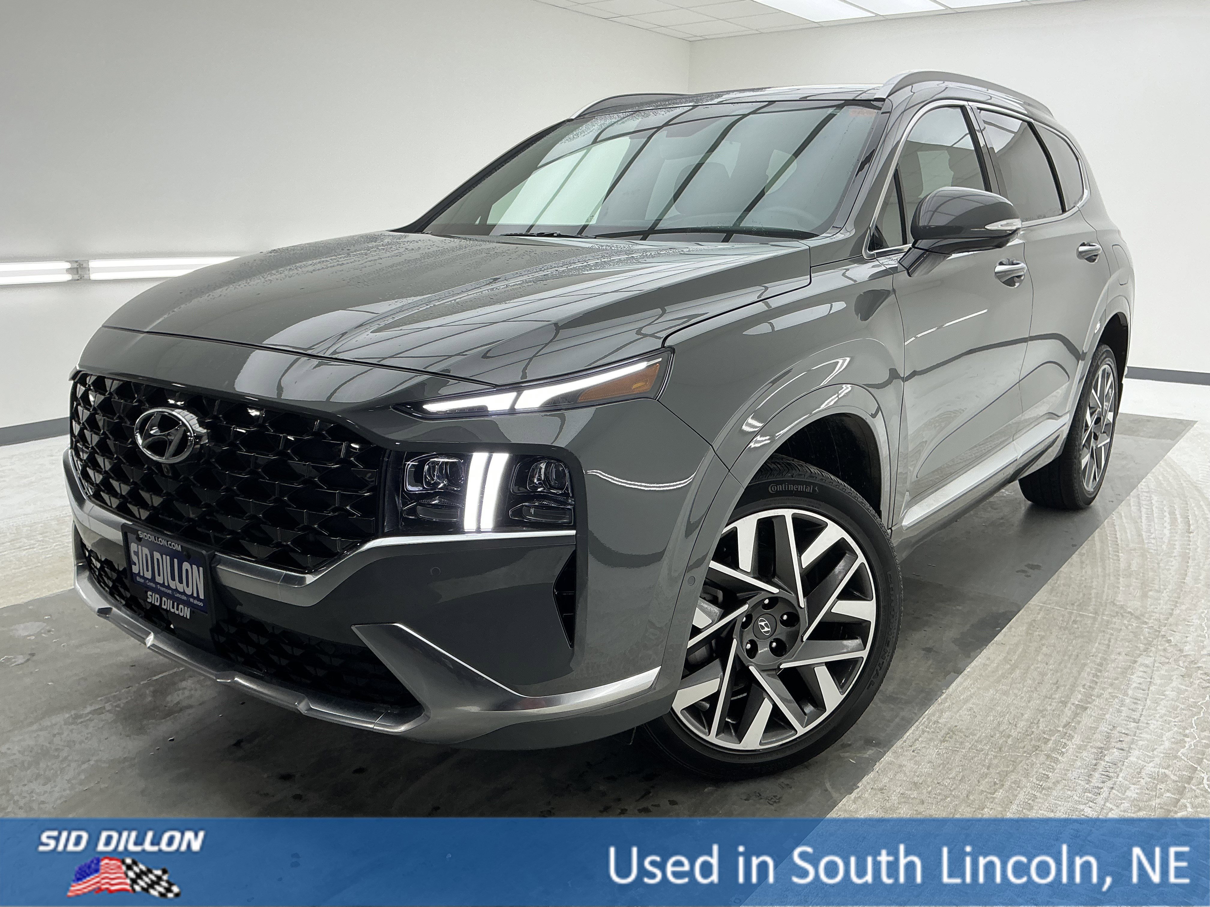 2023 Hyundai Santa Fe Calligraphy's photo