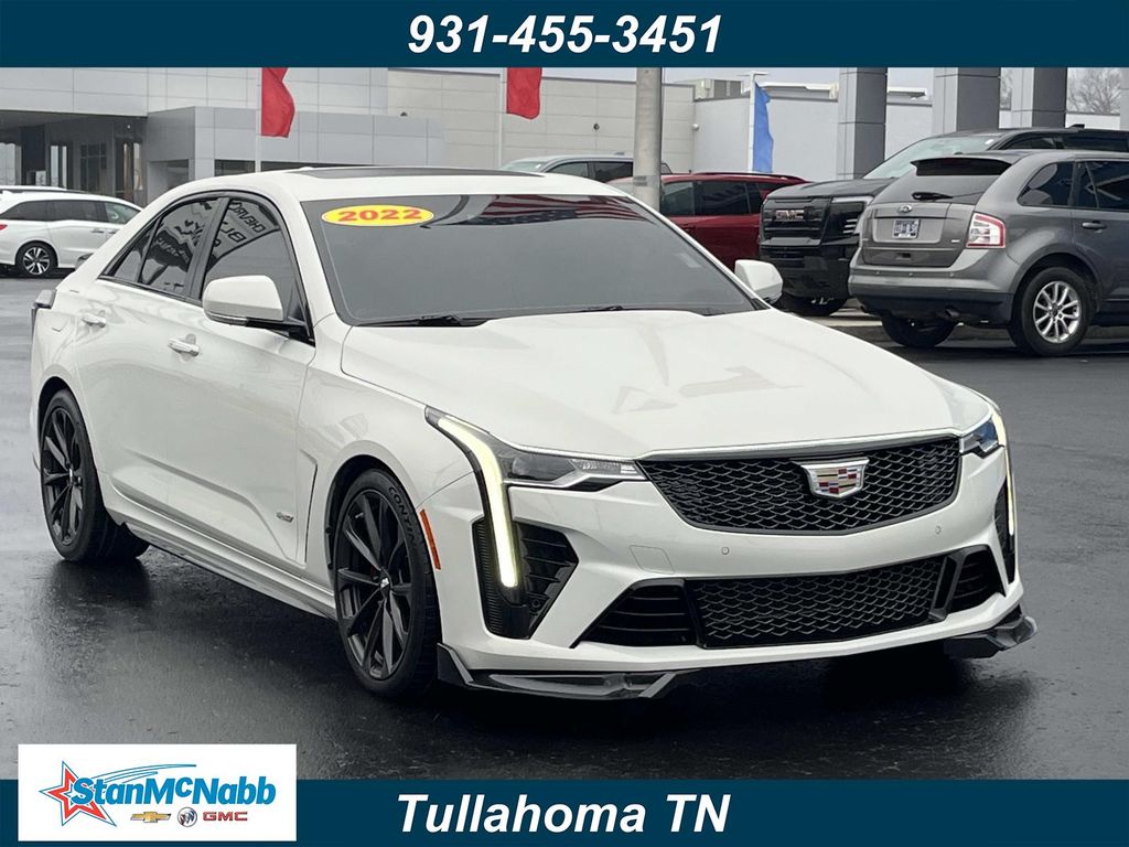 2022 Cadillac CT4 V-Series Blackwing's photo