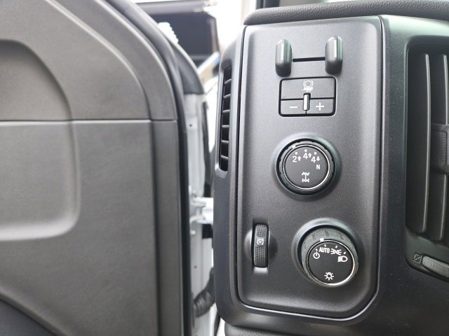 2024 Chevrolet Silverado 5500HD Work Truck photo 5
