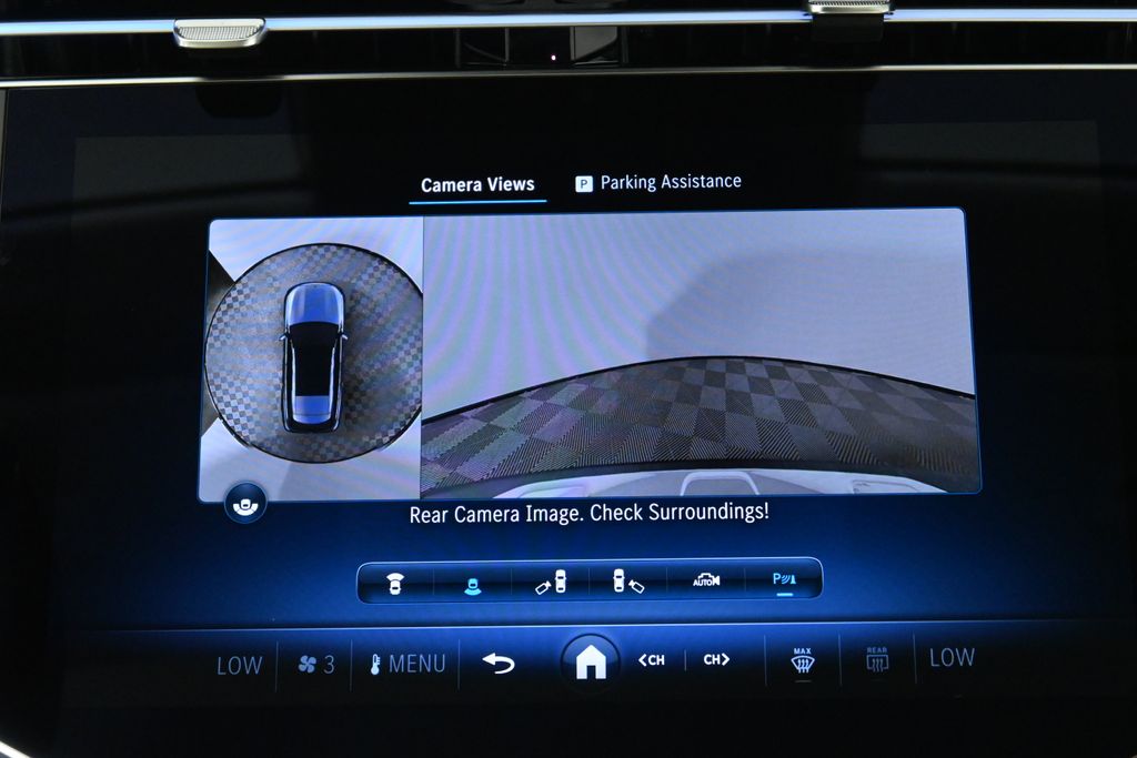 2025 Mercedes Benz E 450 photo 17