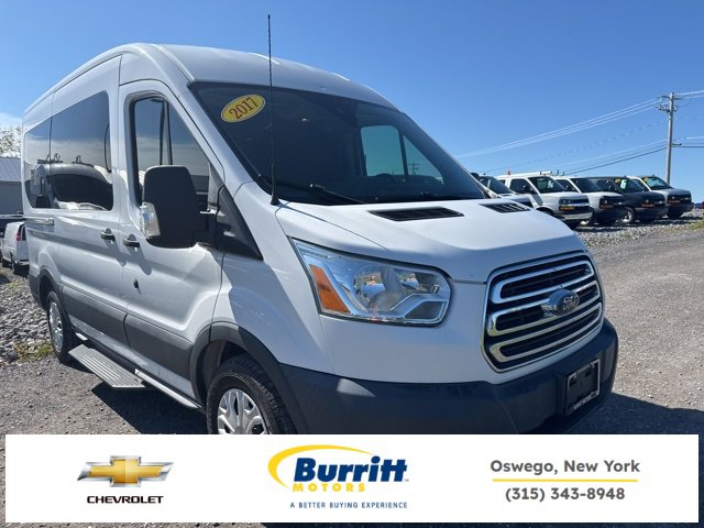 2017 Ford Transit Wagon XLT's photo