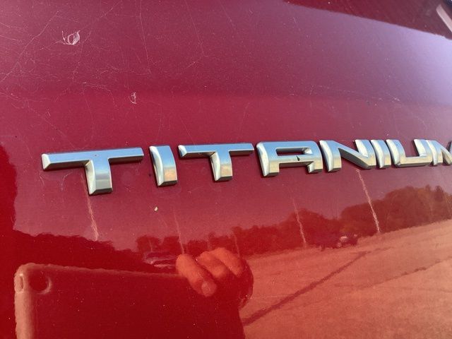 2020 Ford Escape Titanium photo 14