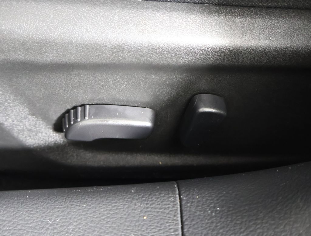 2023 Nissan Altima 2.5 SV photo 8