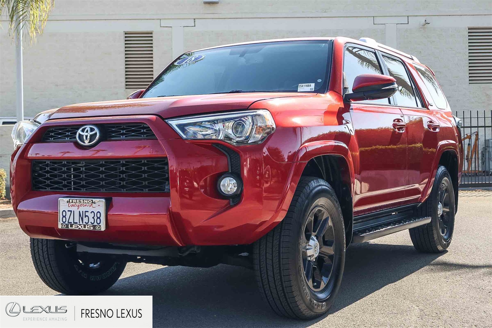 2018 Toyota 4Runner SR5 Premium photo 3