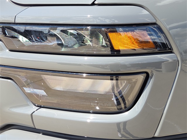 2026 Ram 2500 Big Horn photo 4