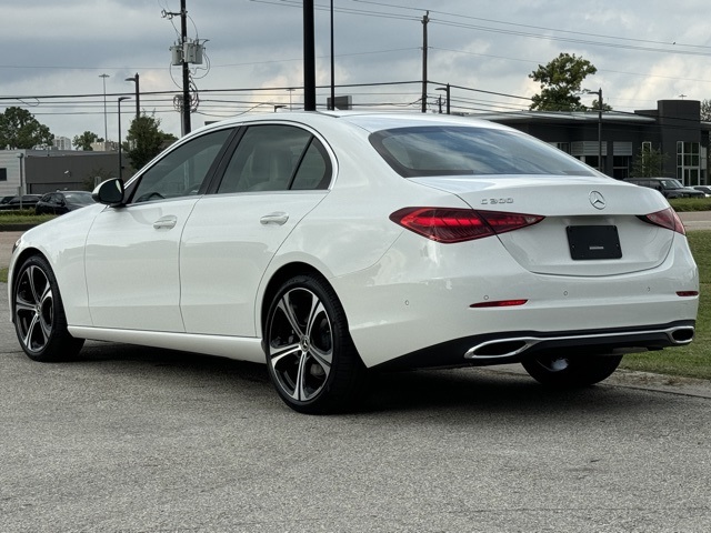 2024 Mercedes Benz C 300 photo 4