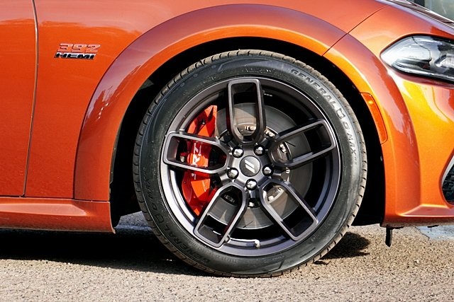 Used 2021 Orange Dodge R/T Scat Pack Widebody image 7