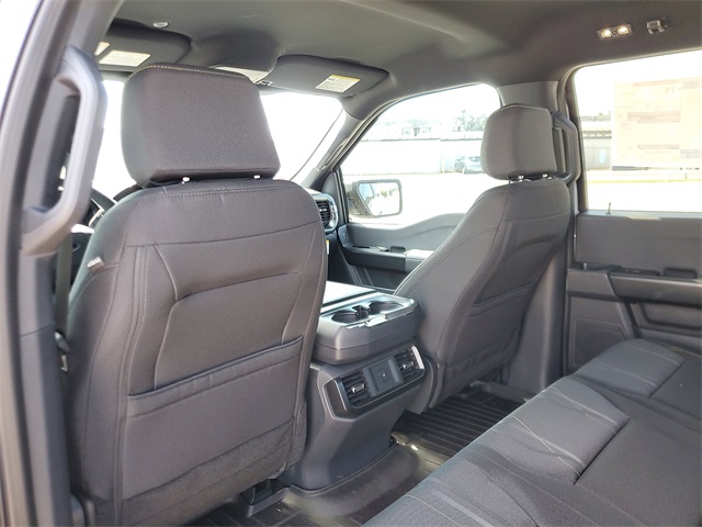 2025 Ford F-150 STX photo 10