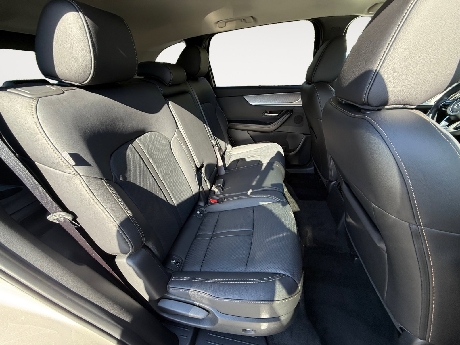2025 Mazda CX-90 Preferred photo 18