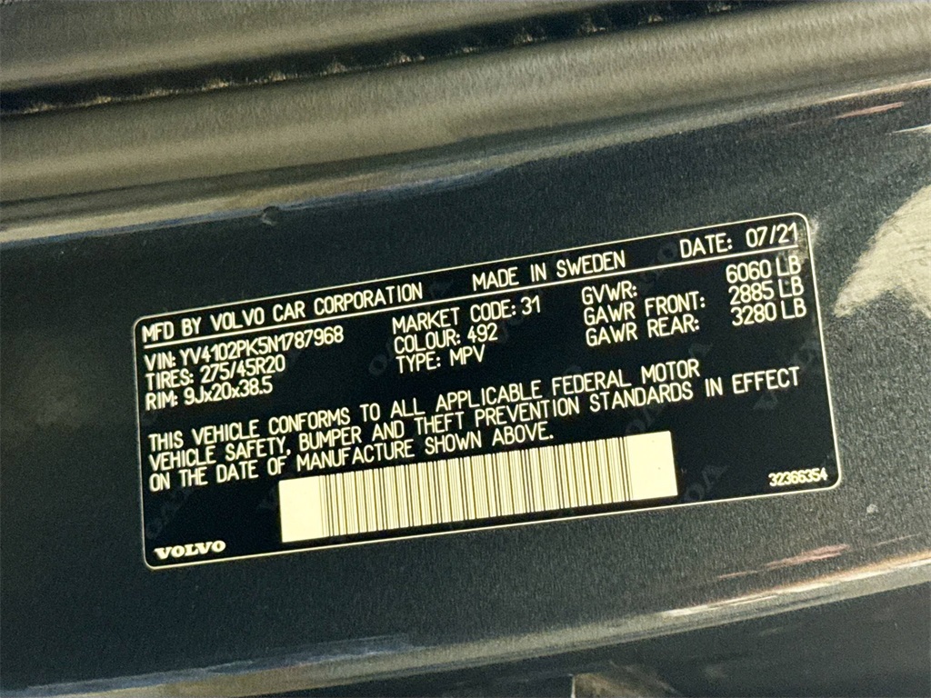 2022 Volvo XC90 T5 Momentum photo 34