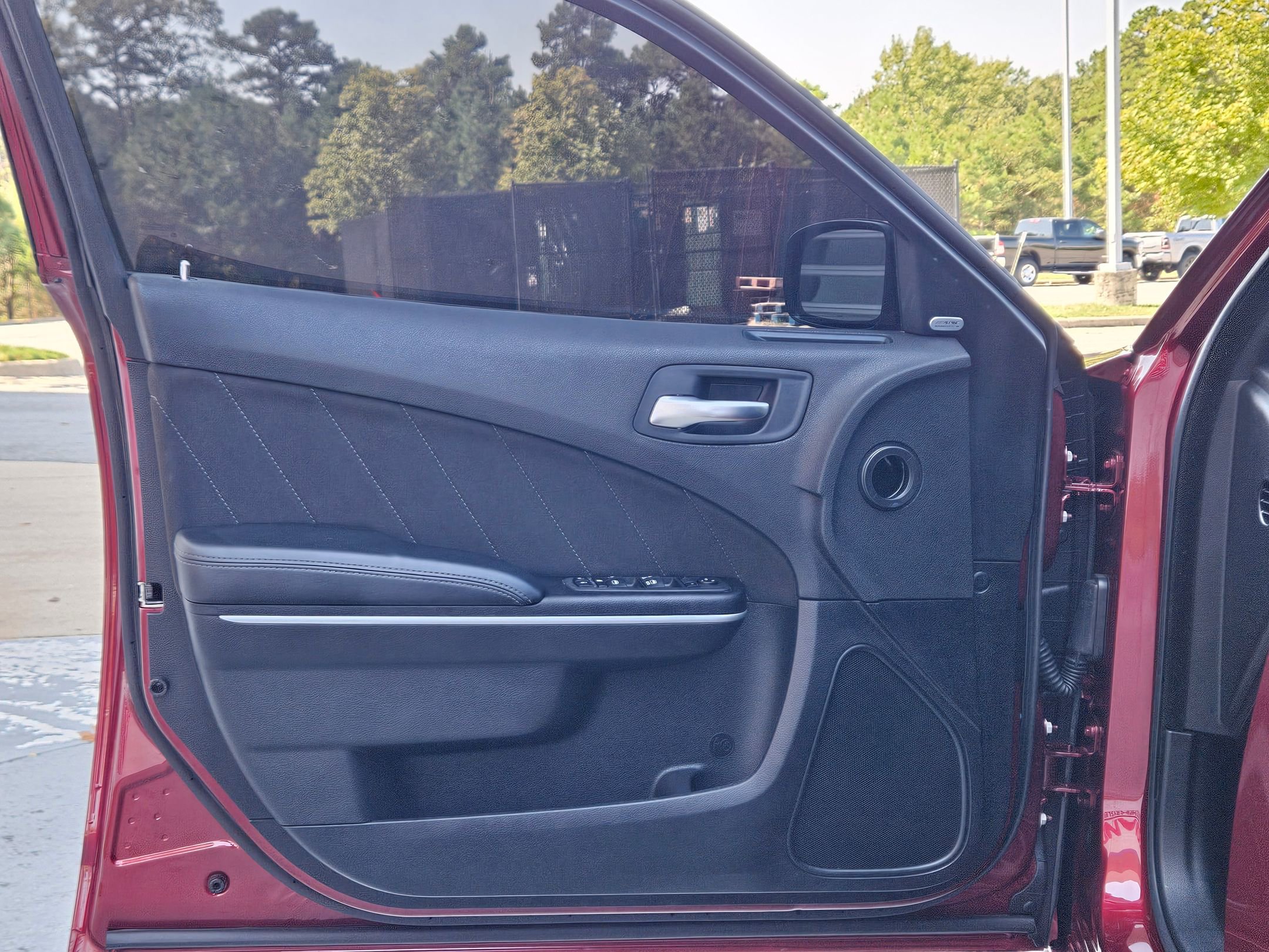 2022 Dodge Charger R/T photo 17