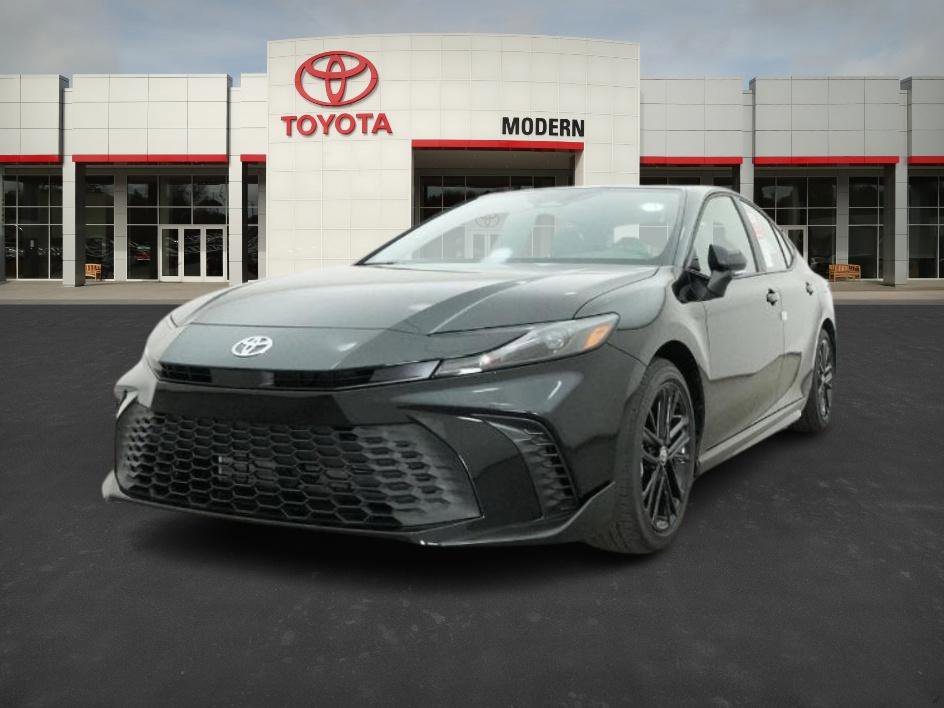2026 Toyota Camry SE photo 4