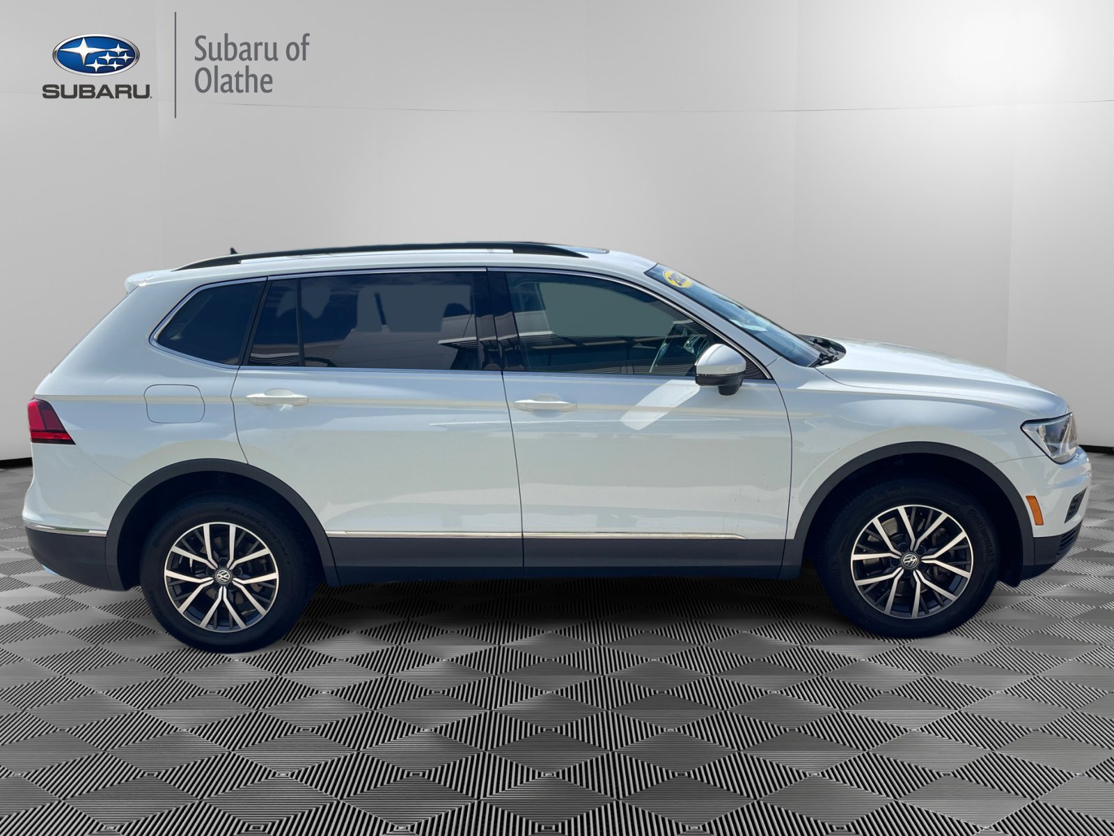 2020 Volkswagen Tiguan SE photo 10