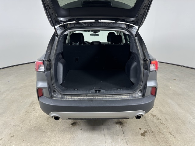 2022 Ford Escape S photo 9
