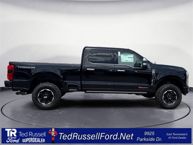 2026 Ford F-350 Platinum photo 4