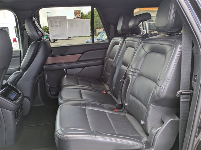 2024 Lincoln Navigator L Premiere photo 9