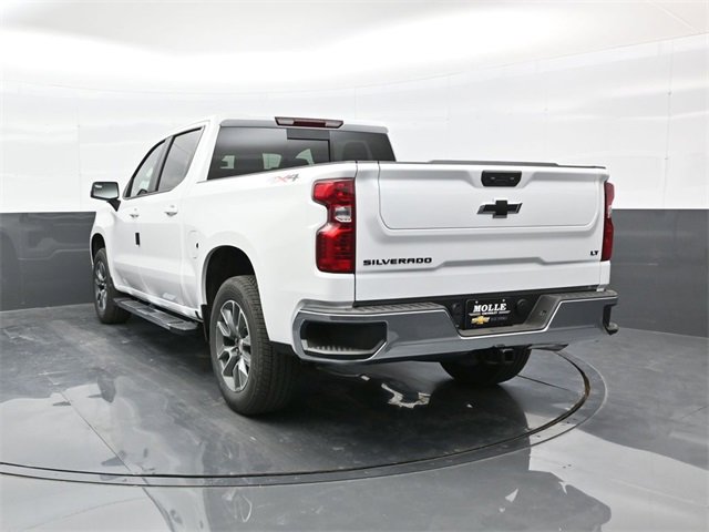 2026 Chevrolet Silverado 1500 LT photo 4