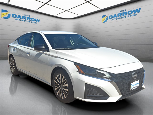 2024 Nissan Altima 2.5 SV photo 7