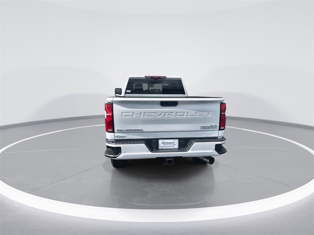 2025 Chevrolet Silverado 2500HD High Country photo 7
