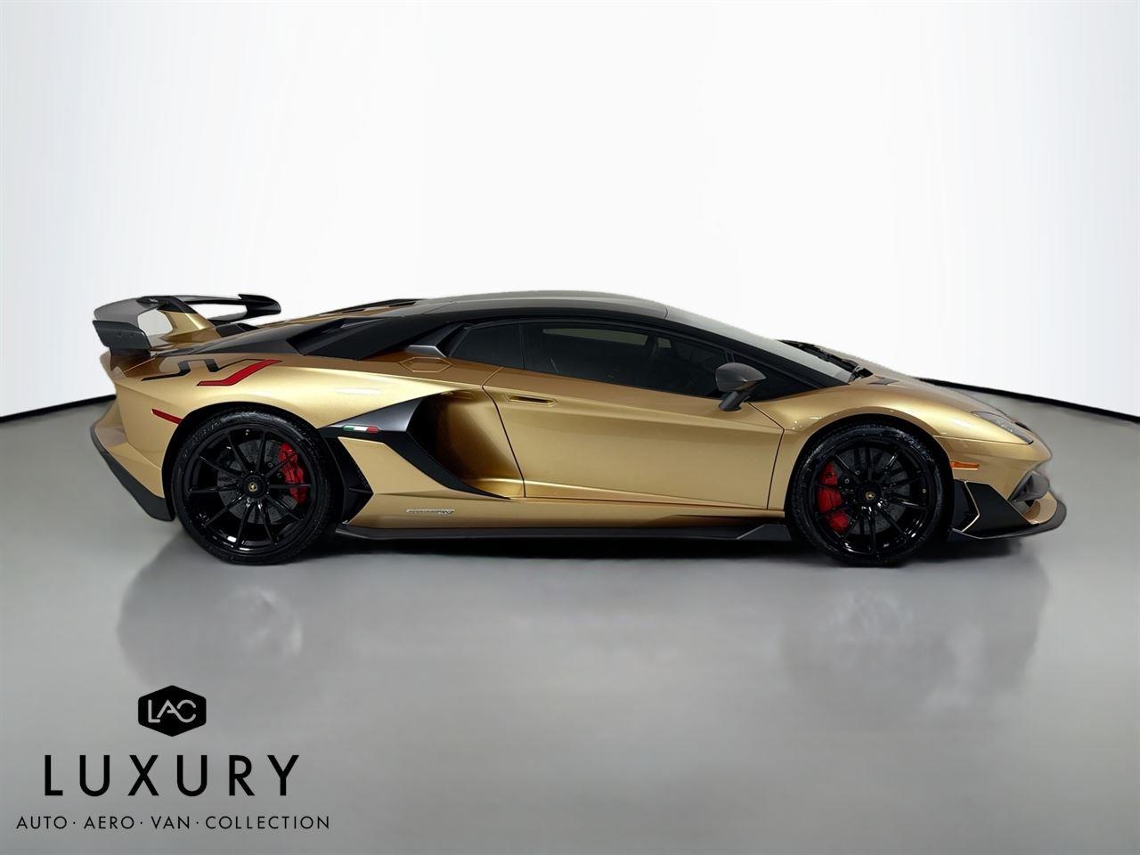 2019 Lamborghini Aventador SVJ photo 3