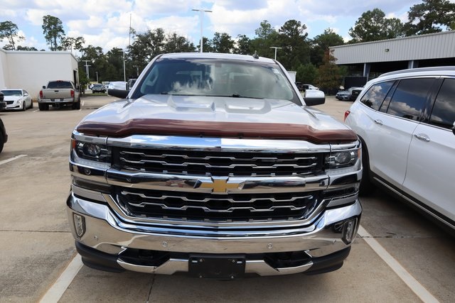 2018 Chevrolet Silverado 1500 LTZ photo 2