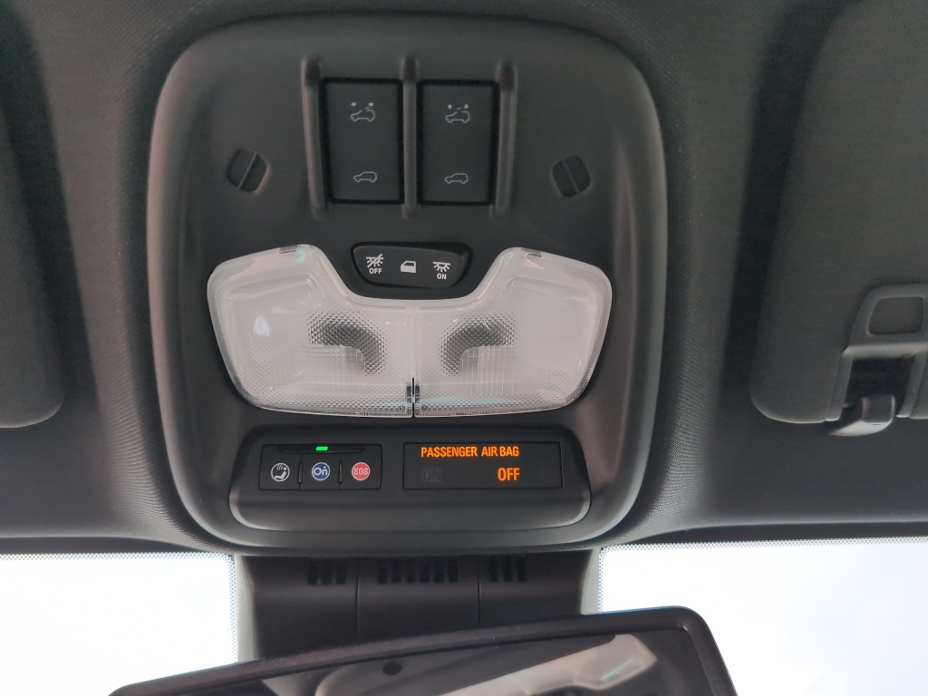 2025 Chevrolet Colorado Z71 photo 18