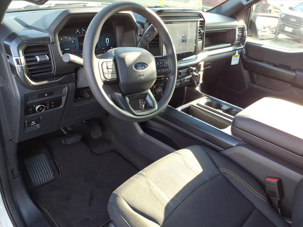 2025 FORD F-150 - Image 30