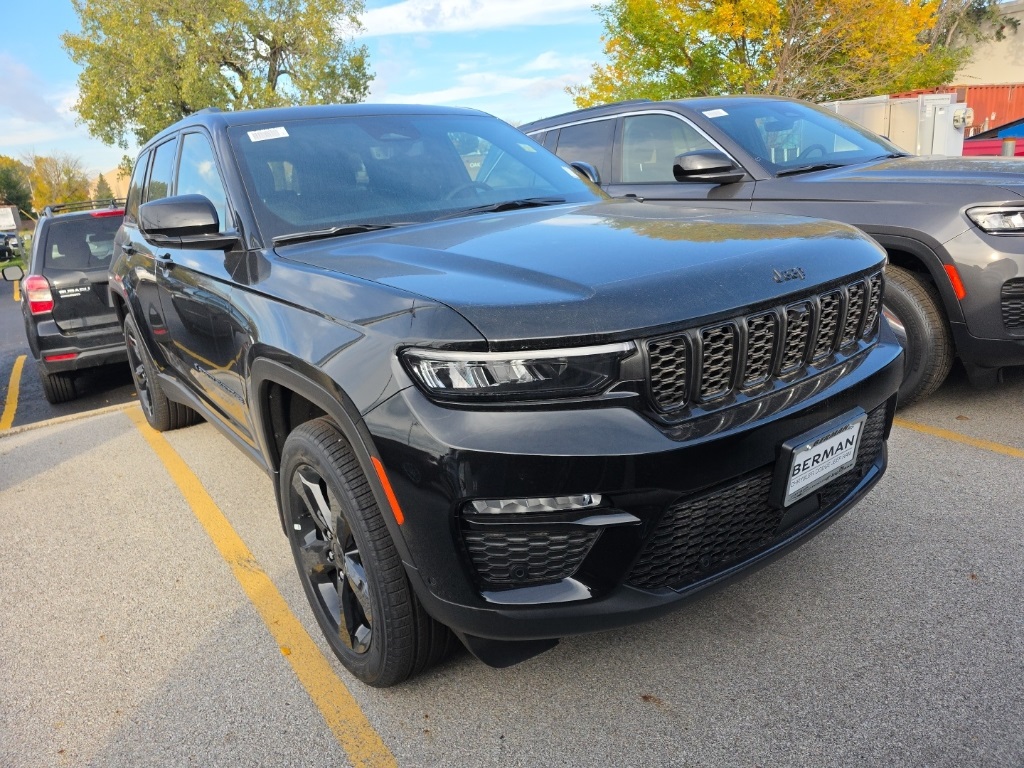 2025 Jeep Grand Cherokee Limited's photo