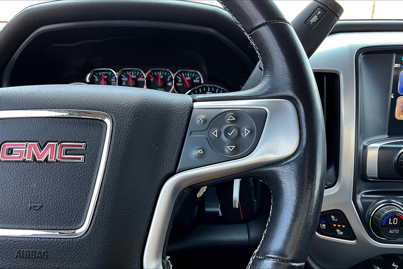 2019 Gmc Sierra HD SLT photo 23