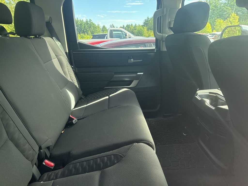 2024 Toyota Tundra SR5 photo 3