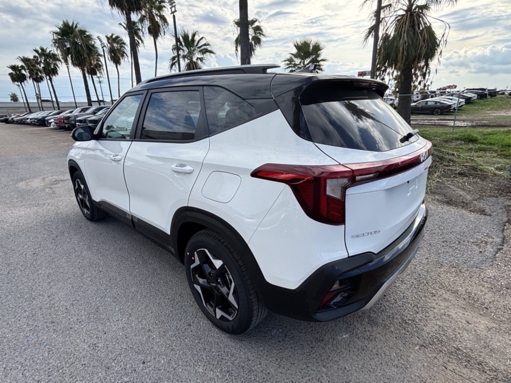 2026 Kia Seltos S photo 5