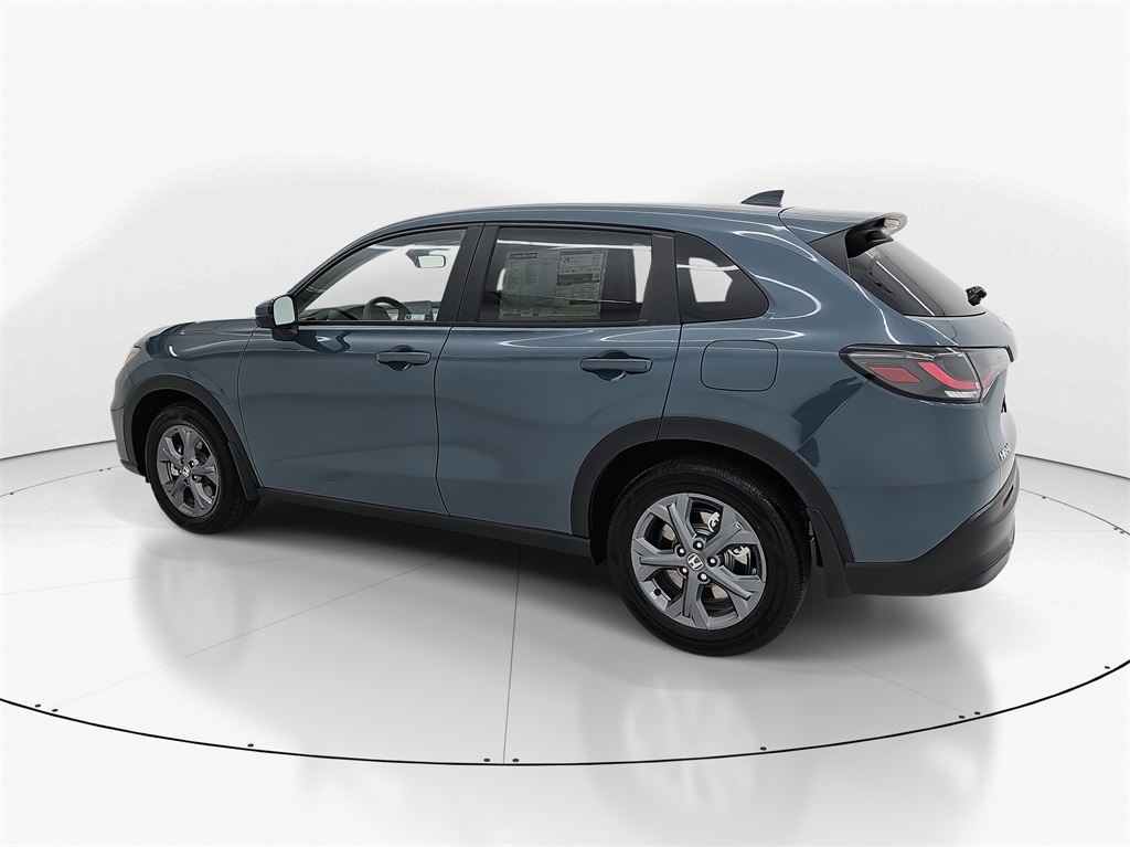 2026 Honda HR-V LX photo 9
