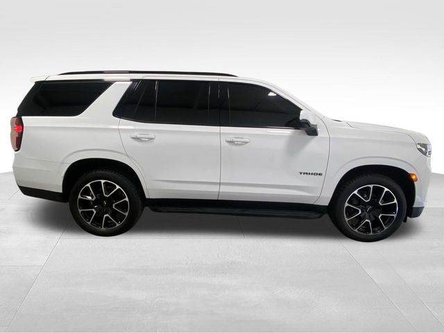 2022 Chevrolet Tahoe RST photo 2