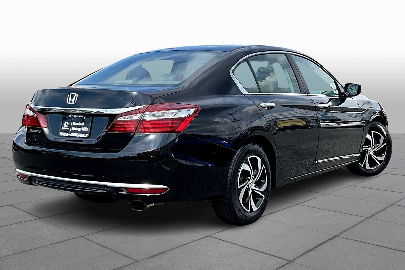 2016 Honda Accord LX photo 10