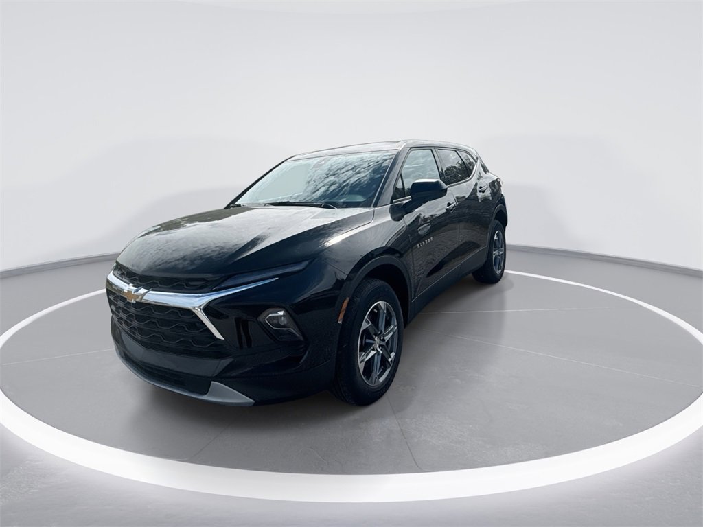 2025 Chevrolet Blazer 2LT photo 4