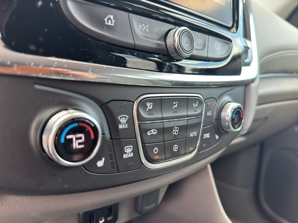 2019 Chevrolet Traverse Cloth photo 14