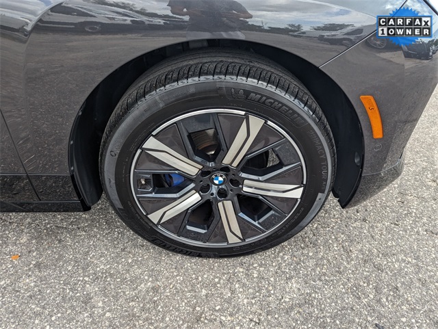 2025 Bmw iX photo 16