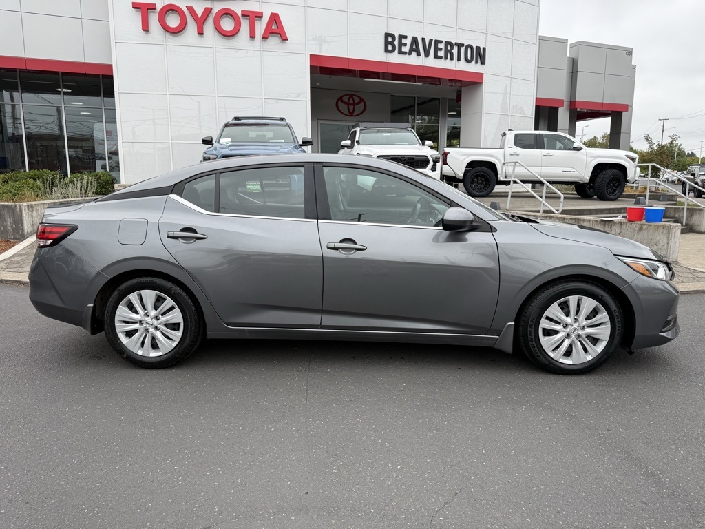 2022 Nissan Sentra S photo 6