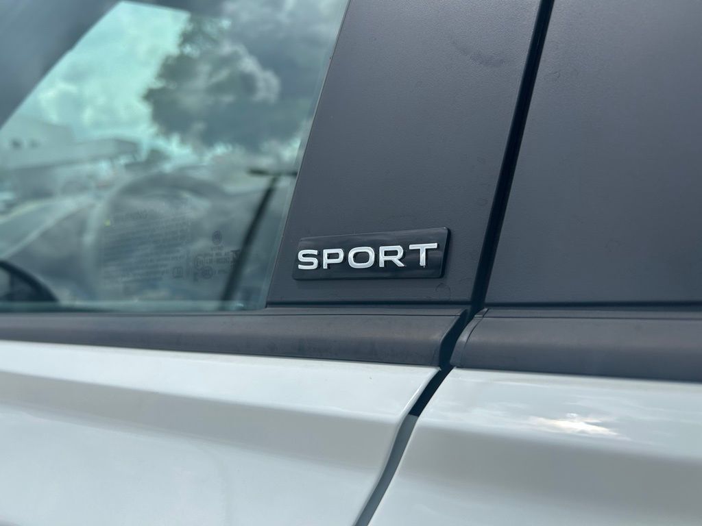 2025 Volkswagen Jetta 1.5T Sport photo 19