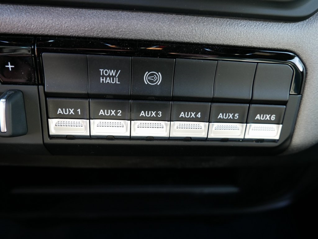 2024 Ram 2500 Tradesman photo 16