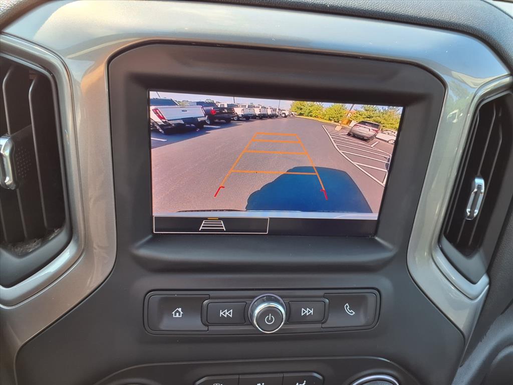 2024 Chevrolet Silverado 1500 photo 4