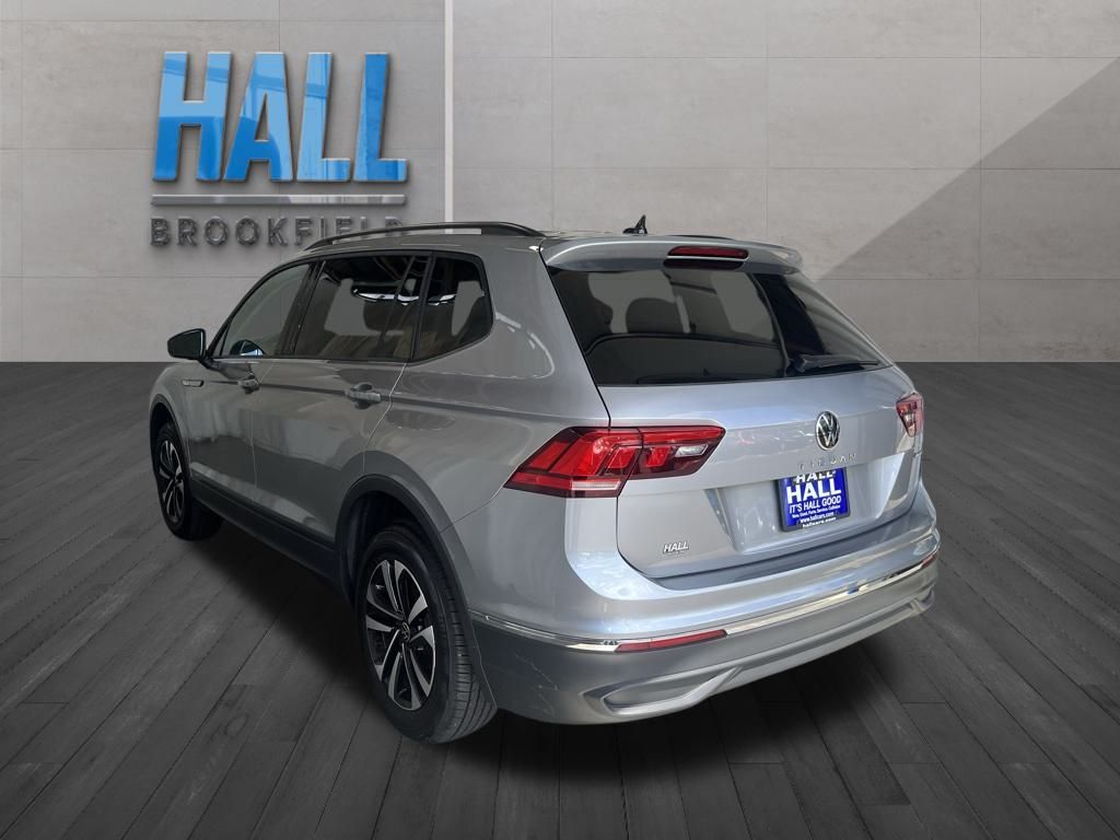2022 Volkswagen Tiguan S photo 3