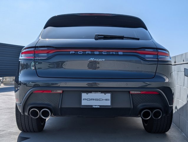 2024 Porsche Macan T photo 11