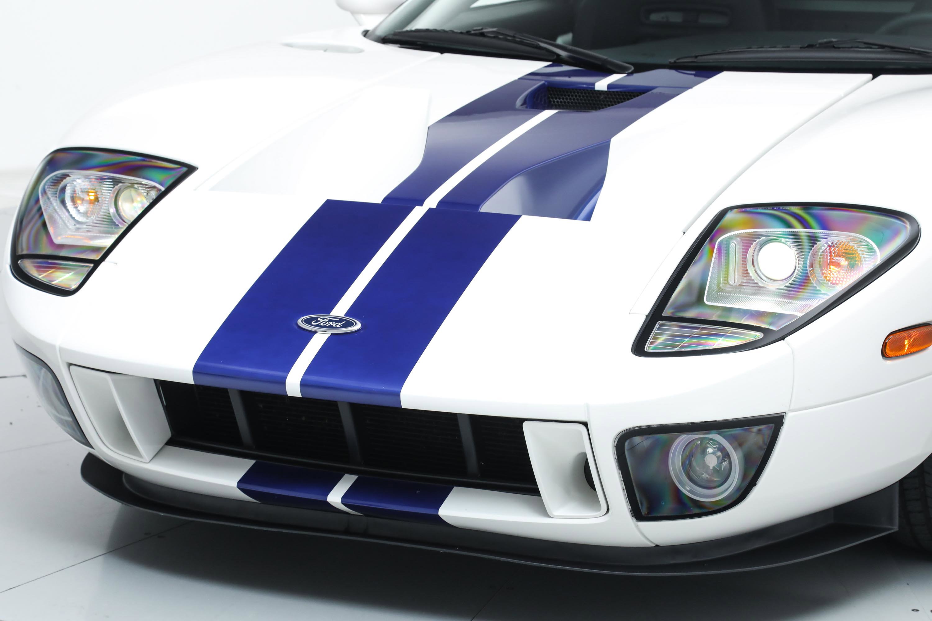 2006 Ford GT photo 9