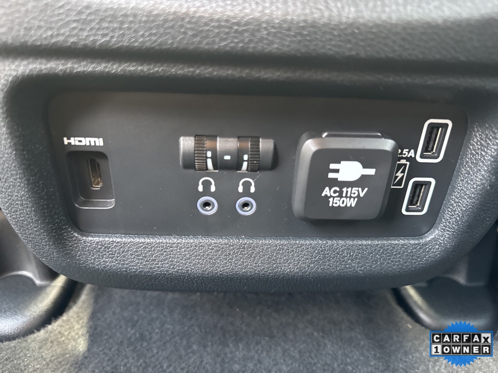 2022 Honda Pilot Black Edition photo 46