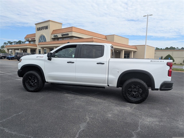 2024 Chevrolet Silverado 1500 ZR2 photo 6
